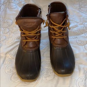 Sperry Saltwater rain boots